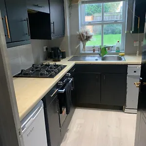 Stylish Darlington Townhouse Near A1 A66 & A19 Breakfast Holiday home Darlington (Durham)