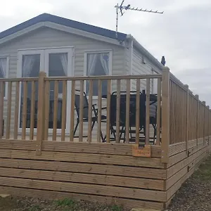 3 Bed New - 7 Lakes Country Park Dn17 Scunthorpe