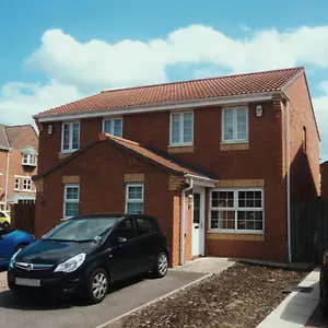 Perfectly Placed 3 Bed In A Peaceful Close Holiday home Darlington (Durham)