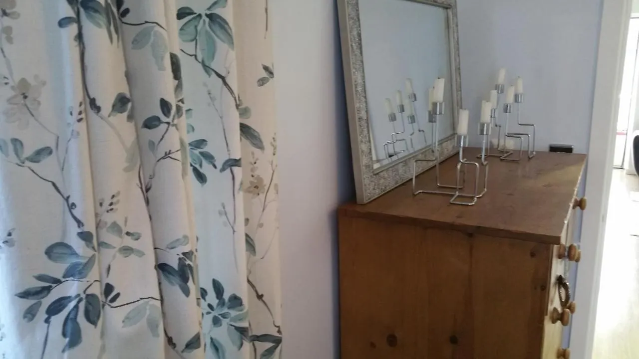 Cosy Annex Close To Leeds Airport Guiseley